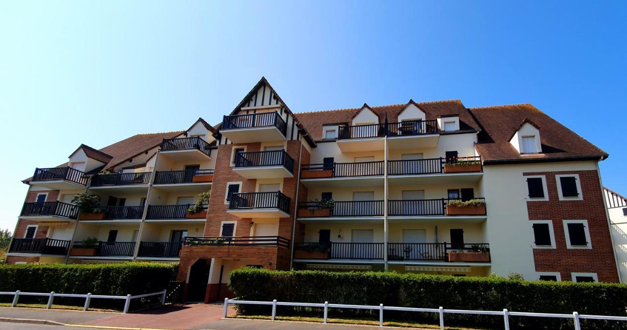 Residence Front De Mer Cabourg - Acces Direct Plage Buitenkant foto