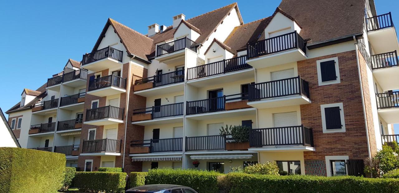 Residence Front De Mer Cabourg - Acces Direct Plage Buitenkant foto